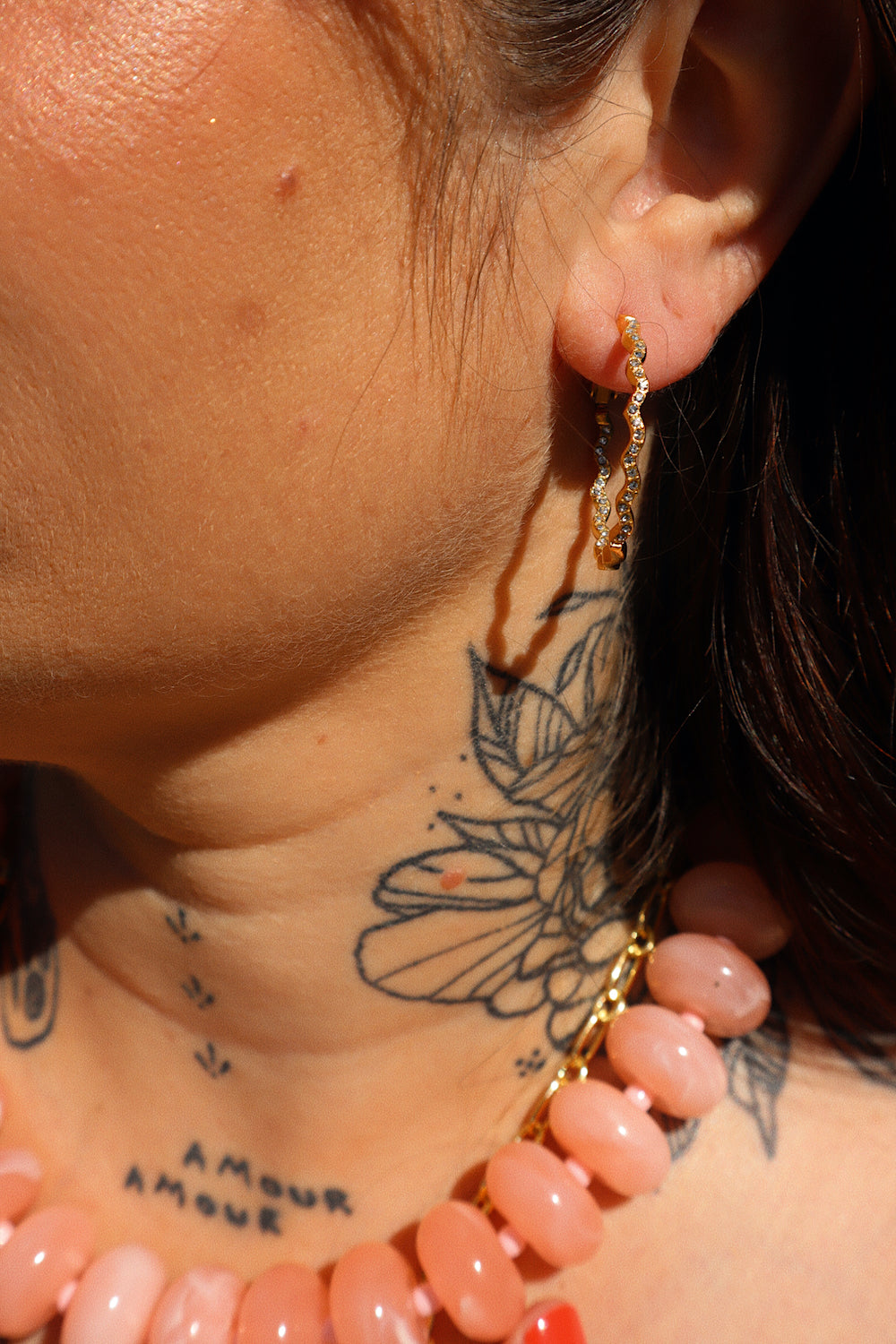 Greta Wavy Hoop