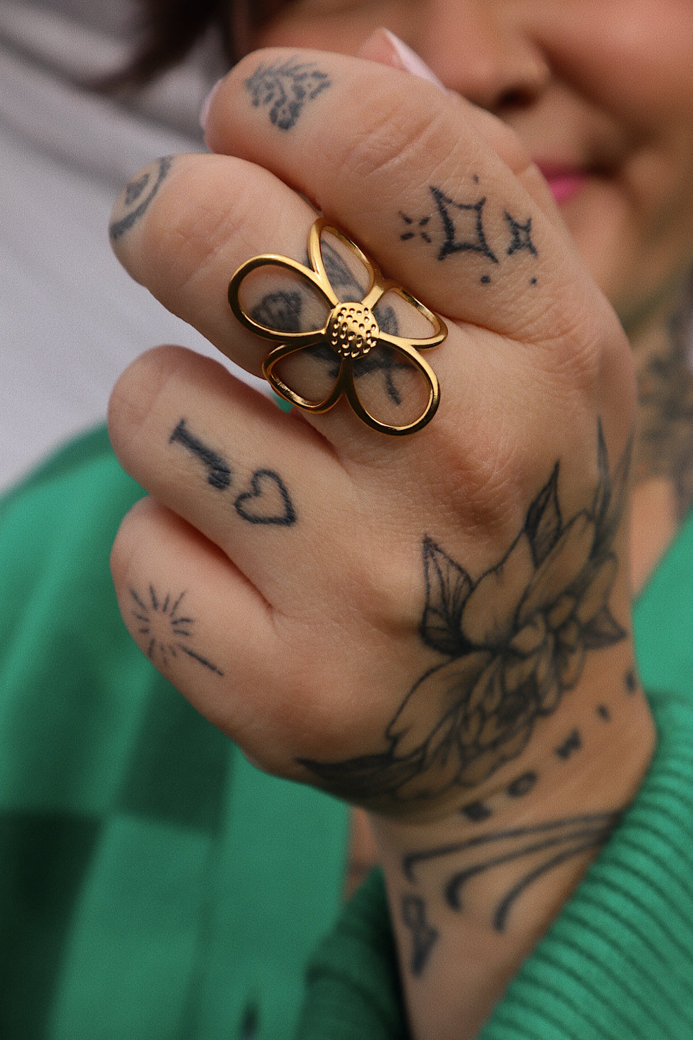 Lois Adjustable Ring