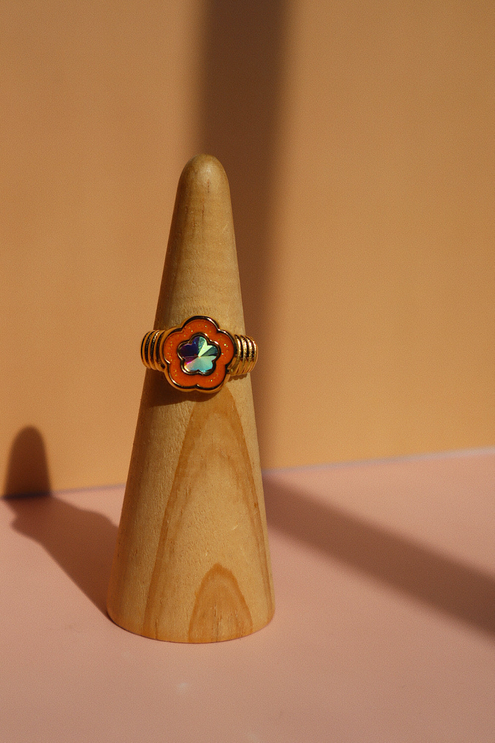 Scottie Ring- Daisy