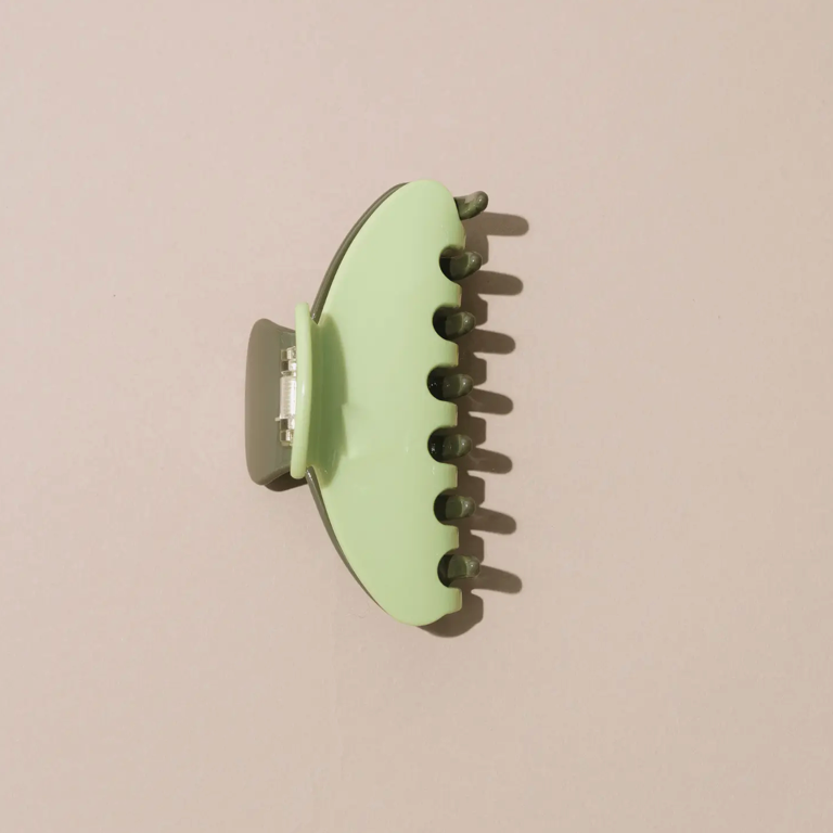 Two-Tone Lemongrass Clip