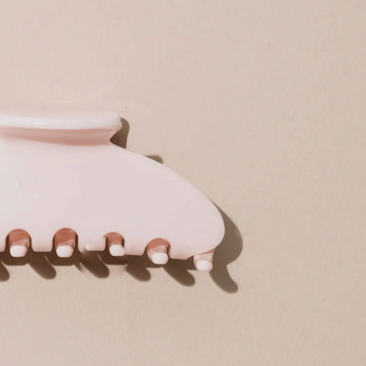 Blush Claw Clip