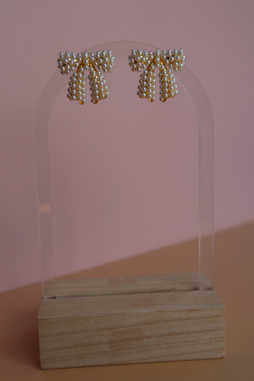 Pearl Bow Stud