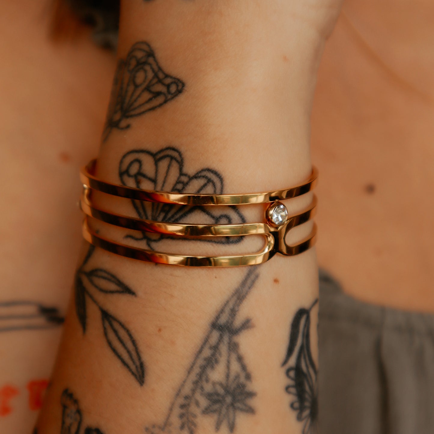 The Nusa Cuff