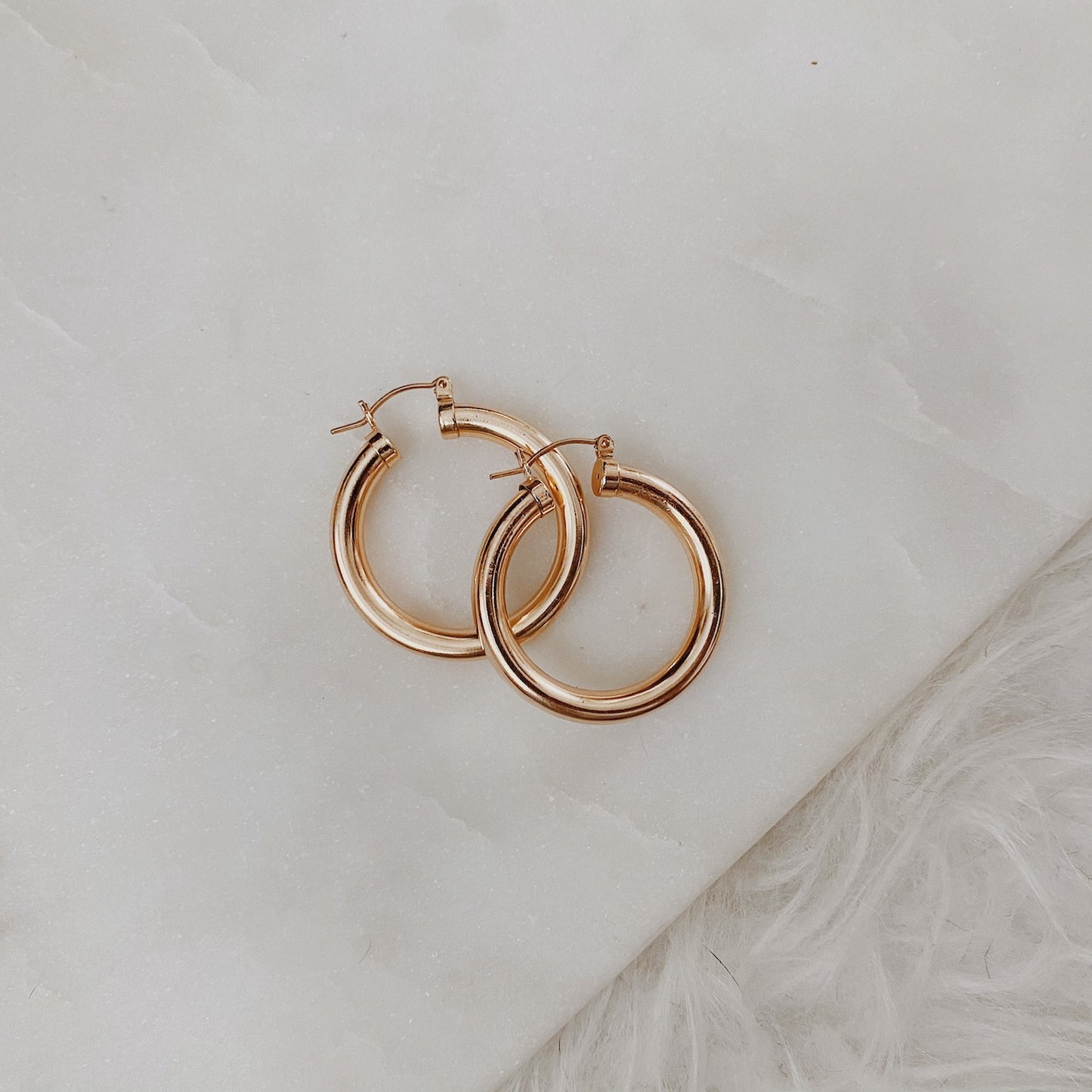The Nora Chunky Hoop