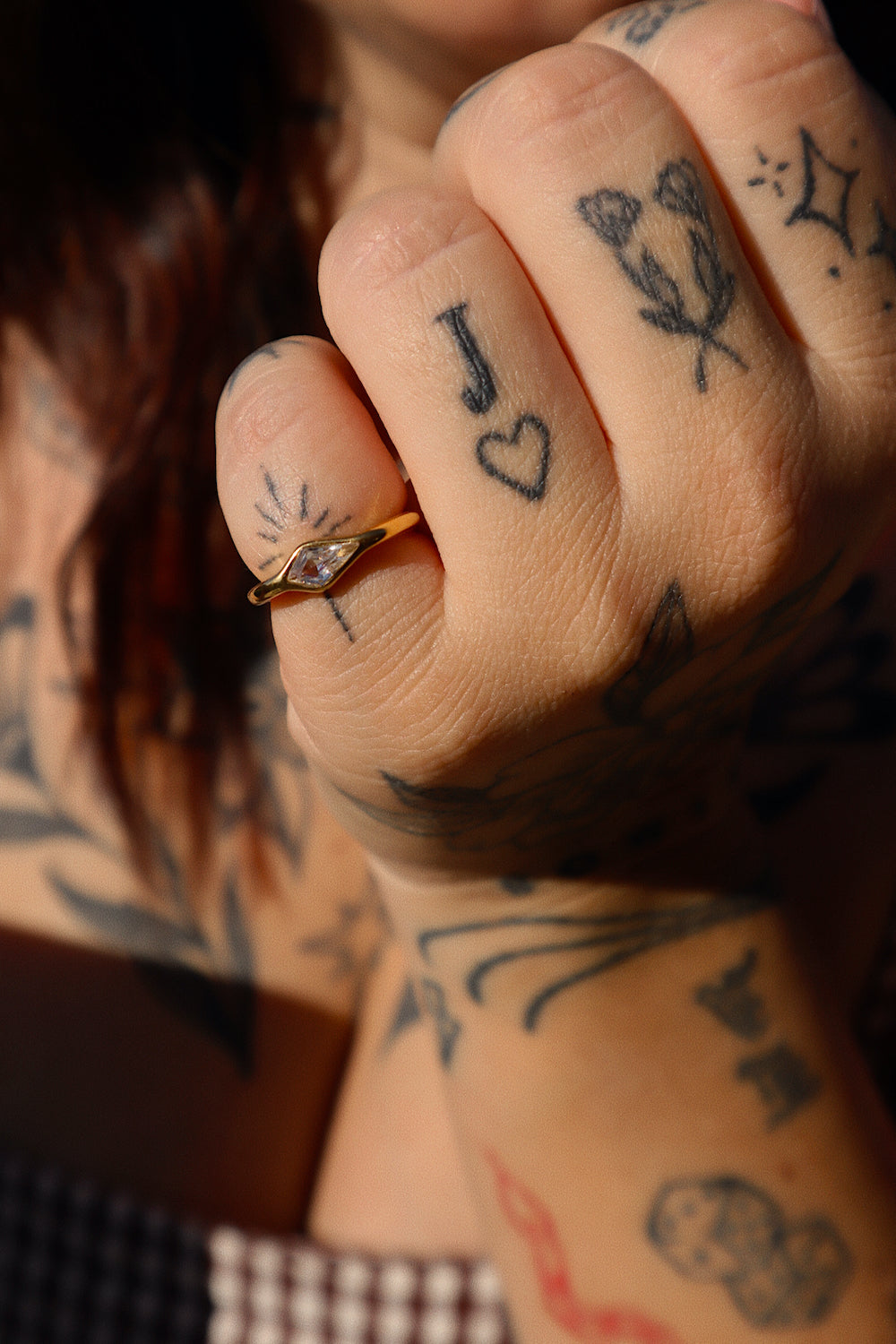 Dara Pinky Ring