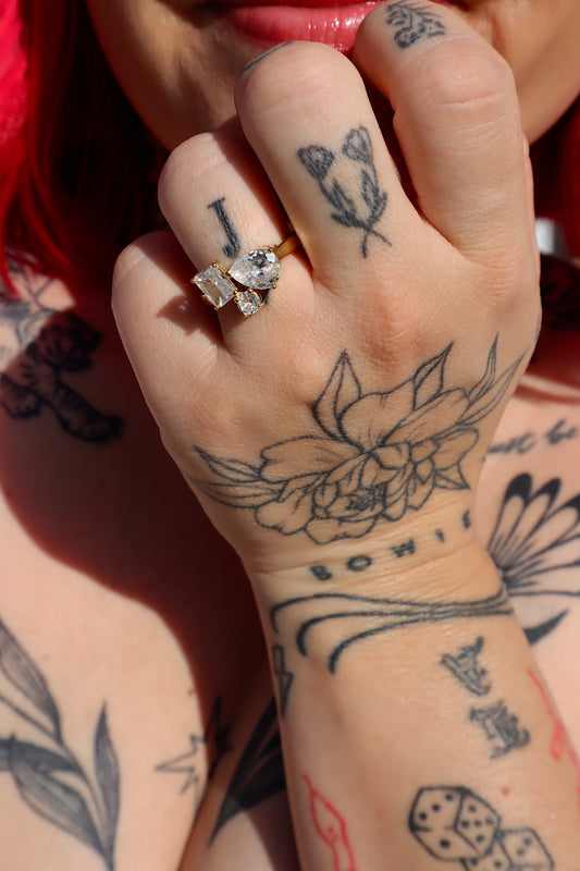 Iris Adjustable Ring