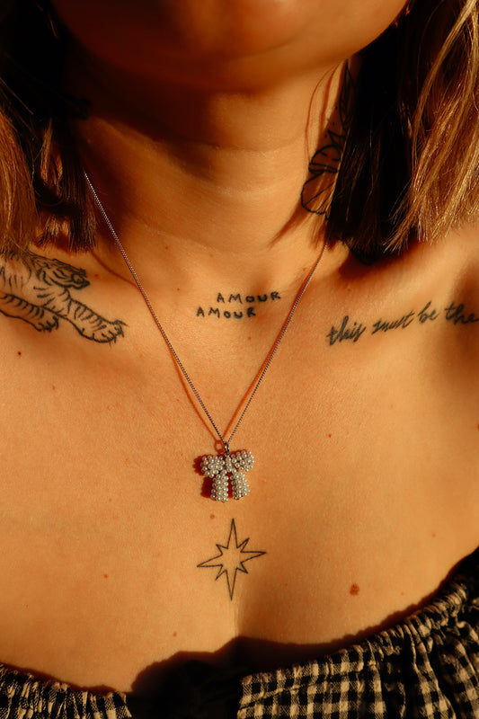 Nina Bow Necklace