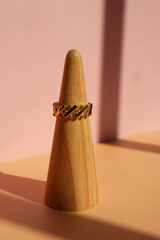 Criss Cross Adjustable Ring