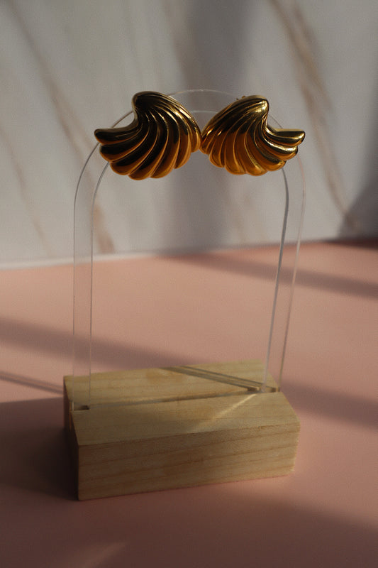 Shell Statement Stud