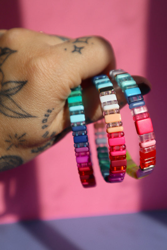 Jess Bracelet- Rainbow