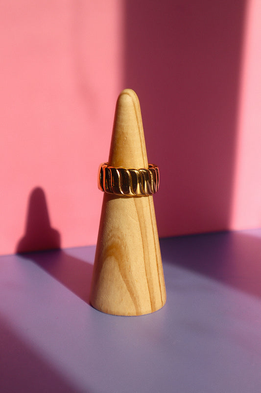 Chunky Wave Ring- Size 8